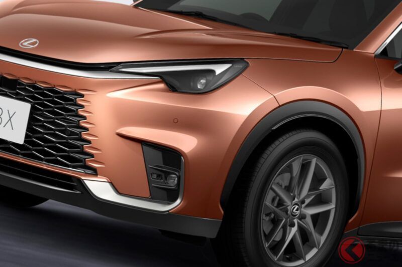 雷克薩斯全新「小型豪華車」引發熱烈討論！ 網友稱讚「就算是最入門款也很豪華！」「油耗好棒，太讚了！」等等 究竟入門車型「LBX Elegant」收到了哪些回應呢？￼￼￼