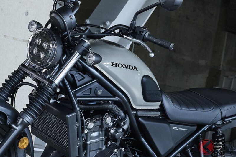 本田發表全新「Scrambler」！ 騎乘時舒適性提升，加上新色「精悍灰」超帥氣！ 中型機車「CL500」將進行部分改款後正式上市
