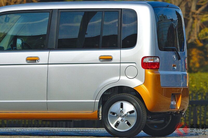 本田的「超新潮輕型休旅車」真的很猛！ 方方正正的外型設計，還用了「只有保險桿是不同顏色」的搭配!?  後車廂空間「超大！」的魅力也讓人印象深刻，一起來回顧這台衝擊力滿滿的「That’s」