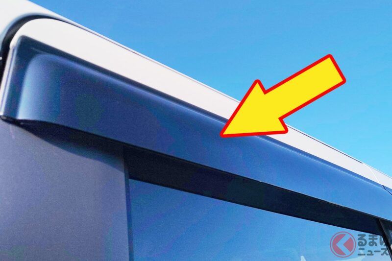 為什麼車上的「神秘遮陽板」會「自動」裝上呢？ 最近也出現了「沒有附上」的例子增加中？ 即使沒有裝也「沒問題」的原因是什麼？