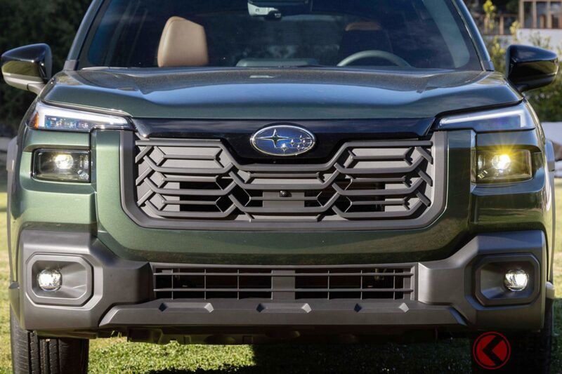 新車售價514萬日圓！ 斯巴魯發表全新「旅行車SUV」！ 搭載嶄新的「方正車身」設計與強悍水平對臥引擎！ 進化版全新「Outback」將於2025年下半年在美國上市！