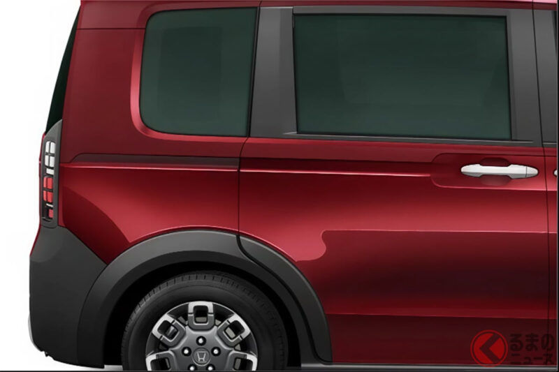 本田最新「4WD小型迷你休旅車」超強！  全長4.3m「剛剛好的車身」搭配「強悍設計」的3列6人乘坐仕様！ 「雙側電動滑門」等舒適配備齊全的「Freed」頂級車款究竟有多讚？