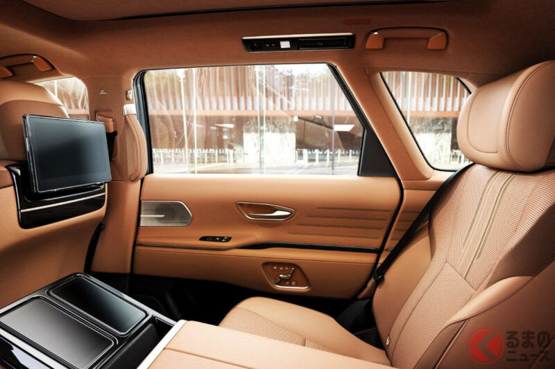 豐田「新CENTURY」詢問爆量!?  「2700萬日圓」4人座「VIP專屬車型」太驚人！以「劃時代配備」大進化的「超高級5門SUV」恐怕交車得久等