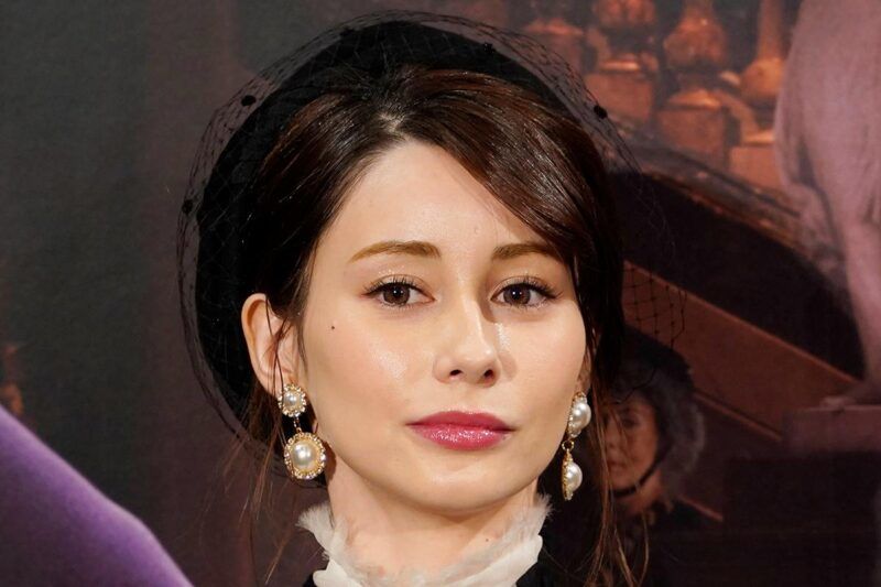 「ダレノガレ明美」公開她的愛車「本田車」，引發熱議！ 霧面黑色的「美式風格」車款到底是什麼型號？