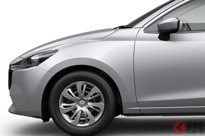 新車只要154萬日圓！ 馬自達「最便宜的五門掀背車」超厲害！ 標配LED頭燈與豪華內裝！ 比高階等級便宜20萬日圓，卻已經非常夠用的「MAZDA2 15C」是什麼車？