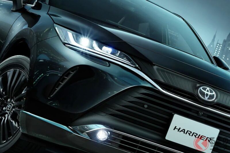 新款即將登場!?  為什麼即使是「末期款」的豐田「Harrier」依然超受歡迎？ 超黑「Nightshade」版本超吸睛！ 這台「都市型SUV之王」到底是什麼樣的車款？