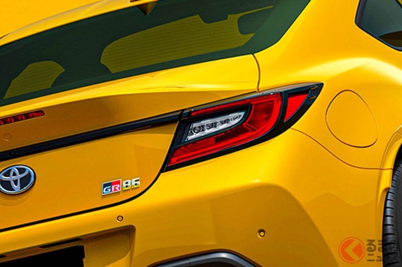 10年後再次復活！ 豐田發表新款「4人座運動跑車」！ 全長約4.2米的「緊湊車身」搭載後輪驅動！ 性能強化的鮮豔黃款「GR86 RZ ‘Yellow Limited’」在各經銷店也成為話題