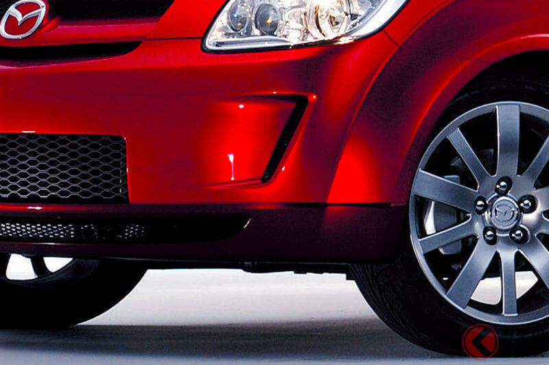 只有 6 速手排！馬自達「小型豪華跑車」成為焦點！ 車長僅 4 公尺卻搭載超強勁「2000cc 引擎」!?  採用「桶型賽車椅」的新穎「MX Micro Sport」美國亮相版到底是什麼車！￼￼￼