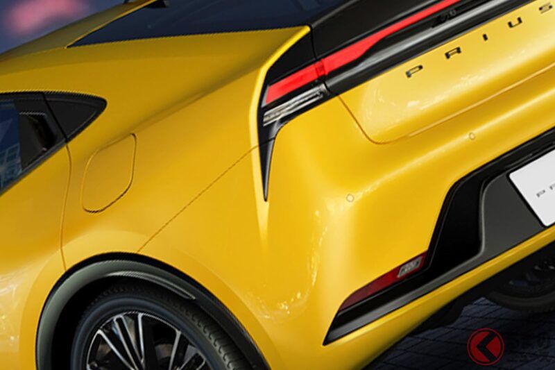 豐田全新「Prius」引發熱議！  配備更完整，還推出了「黑化風格」版本，外觀與內裝都獲得高度評價！  特別是「被外觀設計吸引」的使用者不少！  那麼，在展示間聚集的聲音又是什麼呢？￼￼￼