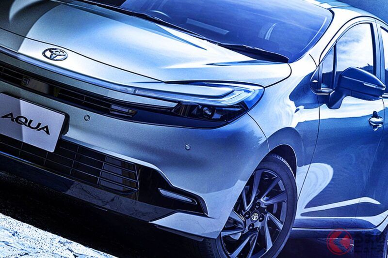 豐田全新「Aqua」登場！ 採用「普銳斯臉孔」瞬間提升高級感！ 搭載「Alphard」等級的超豪華配備，舒適度大幅提升！ 這款高質感小型車「最新款」到底有哪些改變？
