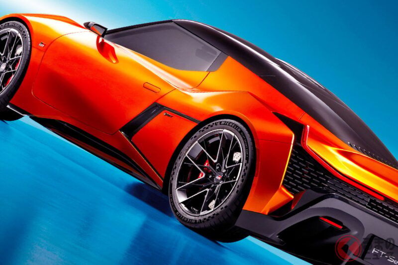 豐田下一代「MR2」!?  採用超低重心車體的「正統跑車」引發高度期待！  粉絲甚至喊出「就算動用存款也要買！」的聲音！  重新聚焦於實現「先進＆高性能」駕馭的「FT-Se」！