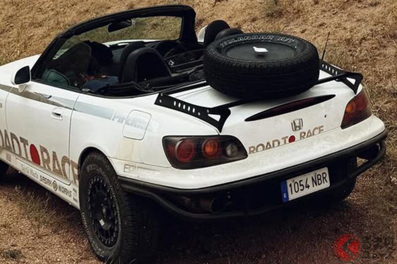 本田「S2000 SUV」現身!?  從西班牙一路「開2萬1000公里」自駕到日本，真的假的!?  用大約100萬日圓跑完全程「靠陸路」的這位外國人，到底是什麼來頭？￼￼￼