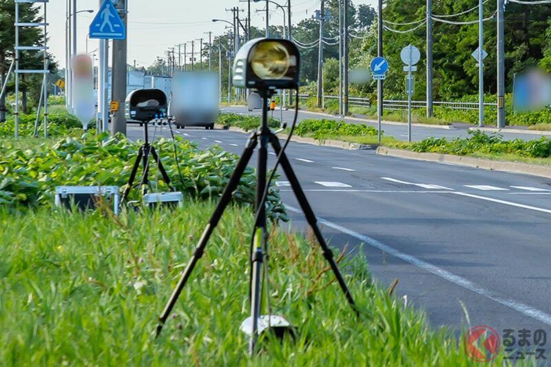 北海道出現「歷史最高速」！ 一名男子在法定時速 60 公里的市區道路上，以時速 183 公里狂飆被逮捕，並被「移動式測速照相」抓到