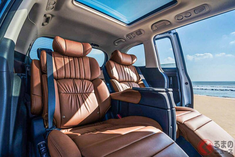 超過900萬日圓！本田超豪華「4人座」奧德賽太厲害了！ 專屬閃亮水箱護罩 × 寬敞「雙人VIP座椅」！ 國內販售的「7人座版本」與中國市場的「奢華版本」有何不同？