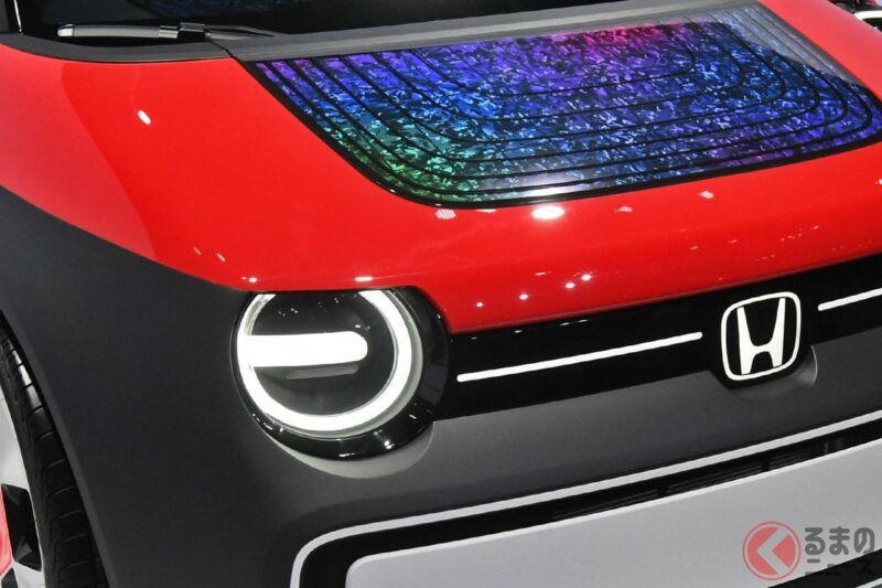 本田的名車「CITY」要復活了!?  圓形頭燈 × 方正小巧車身，還能收納「超迷你摩托車」？  2023年亮相的「Sustaina-C Concept」量產化看起來越來越有可能了