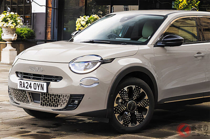 新「小型SUV」發表！  義大利風格車身×時尚「米色」好可愛！ 搭載省油引擎的特仕車Fiat「600 Hybrid」是什麼？