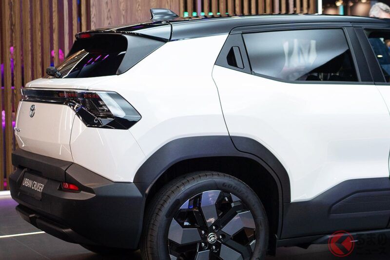 「睽違11年復活」的豐田新型「小型SUV」首次公開！ 全長約4.3米的車身×搭載強悍4WD！ 比Yaris Cross稍大一點的「Urban Cruiser」在波蘭亮相