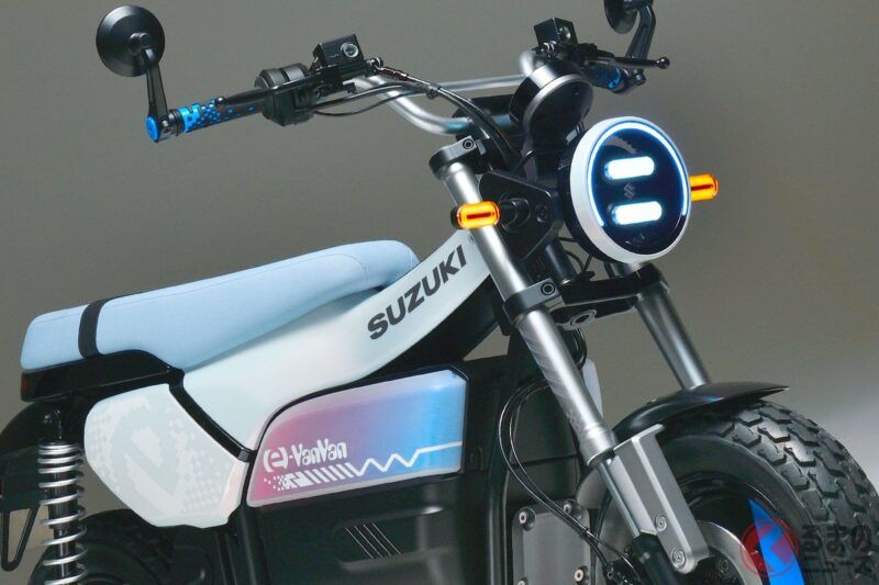 鈴木傳說中的機車「VanVan」復活宣布！ 全新型號採用「圓燈」的新復古設計！ 經典的「休閒機車」最新款「新型 e-VanVan」將在 2025 日本移動展亮相！￼￼￼￼￼