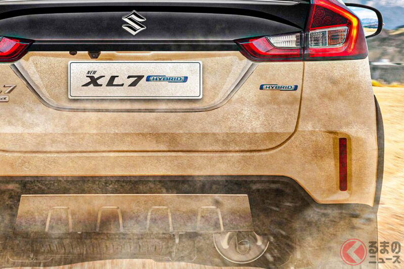 售價約280萬日圓的鈴木全新「七人座SUV」登場！  搭載全長約4.4公尺級的車身、擁有堪比「Jimny」的離地高度，這款三排座車型成為熱門話題！  此外，在印尼登場的「XL7 Hybrid Alpha Crossover」也獲得了廣泛好評