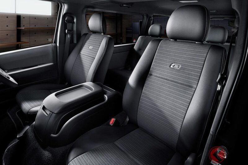 豐田「最新款Hiace」超厲害！搭載高輸出引擎＆專用懸吊，速度超快！奢華碳纖維風內裝也很讚，快來關注「Dark Prime S」！