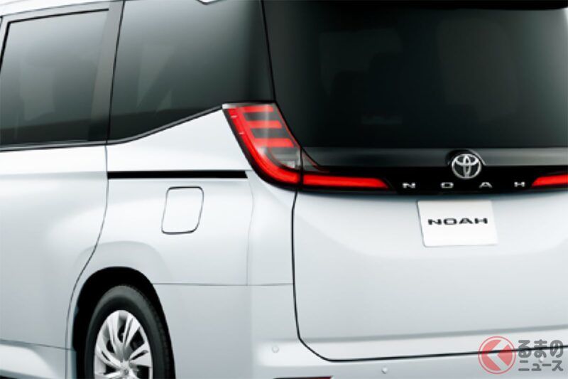 從283萬日圓起！豐田全新「7人／8人座 Noah」超厲害！ 全長4.7公尺，大小剛剛好的「三排座小型廂型車」！ 安全配備也超完善的入門款「X」版本到底有多划算？