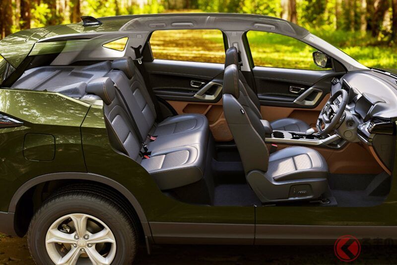 從257萬日圓起！新款「Harrier」引發熱烈迴響！ 搭載「柴油渦輪引擎」×「專屬強悍設計」，被讚為「最適合戶外活動」的車款！ 時尚的內裝加上醒目的「HARRIER」字樣，讓這款塔塔（Tata）打造的中型SUV「Adventure X」印度規格版成為注目焦點！