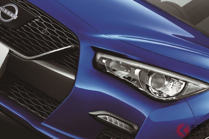 日產全新「Skyline」一發表就引起熱烈迴響！ 外觀承襲了「GT-R」的設計，網友大讚「超美又超帥」！ 同時，安全性能提升，加上新增「特別版車型」，這款進化後的「FR 運動型房車」吸引了眾多目光！