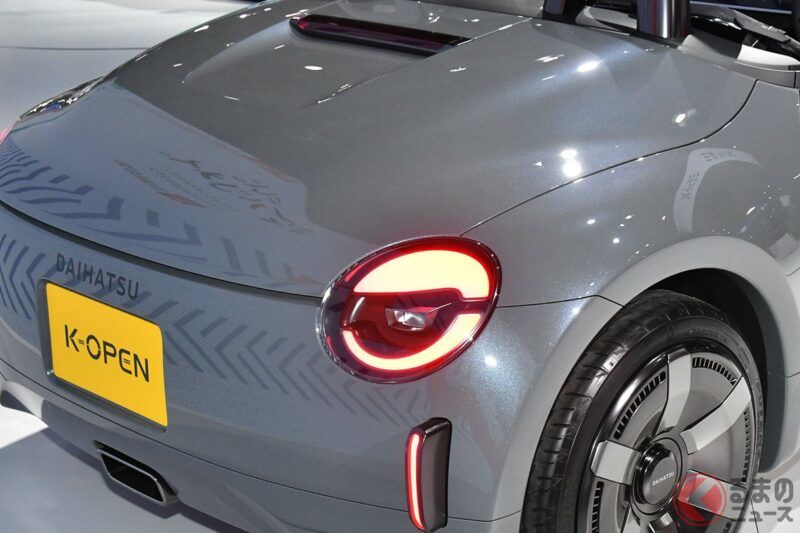 大發（Daihatsu）全球首度公開「全新雙門小型跑車」！ 採用講究駕馭樂趣的「FR 布局」並提供手排（MT）選擇！ 暗示下一代 Copen 的「K-OPEN」與「Running Prototype」之間又有什麼關聯呢？