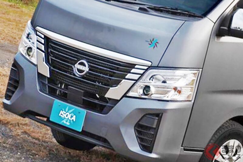 「淋浴間」應有盡有！？日產「大型單廂商用廂型車」超厲害！ 全長約 5 公尺的「寬敞車身」，還配備「微波爐」和「家用冷氣」，真是太棒了！ 重點是樂比（Recrevi）打造的正統「Caravan」露營車新作「Isola」，值得關注