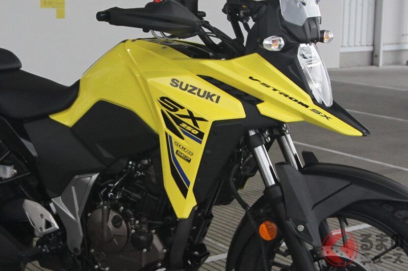 未發表的鈴木「全新 V-Strom 250SX」也首次亮相！ 在濱松工廠舉辦粉絲參與型活動「V-Strom 會師」，停車場裡同系列車輛齊聚，壯觀景象令人震撼！