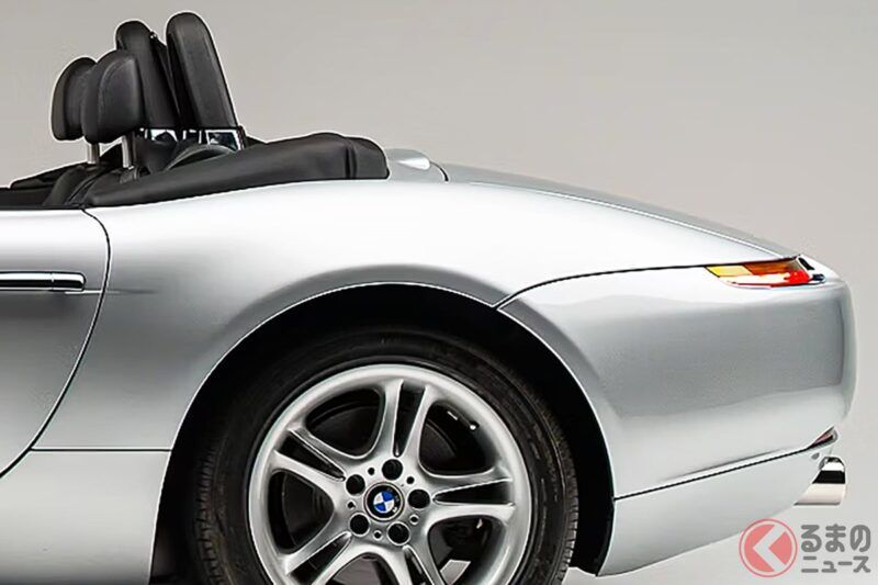 搭載「6速手排」！車長4.4公尺的「FR跑車」超猛！ 復古的老車風格外型 × 400匹「V8」引擎！ 就算已經25年車齡，BMW「Z8」在德國拍賣會上依然喊到4100萬日圓的高價登場