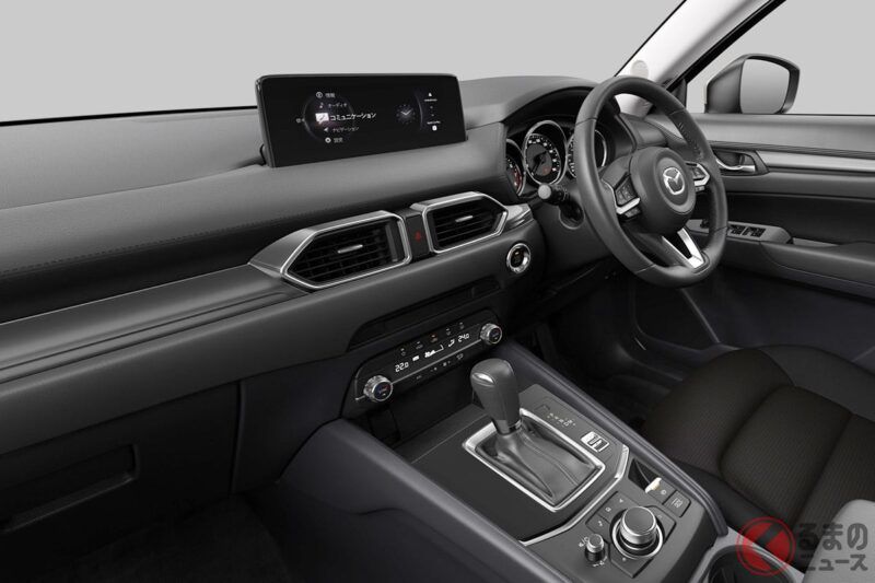 馬自達最新「跨界SUV」太厲害了！ 車身「剛剛好」、配備超齊全，而且比頂規車型便宜「109萬日圓」！ 超高CP值、200萬日圓級的「CX-5」入門款究竟是怎麼樣的車呢？