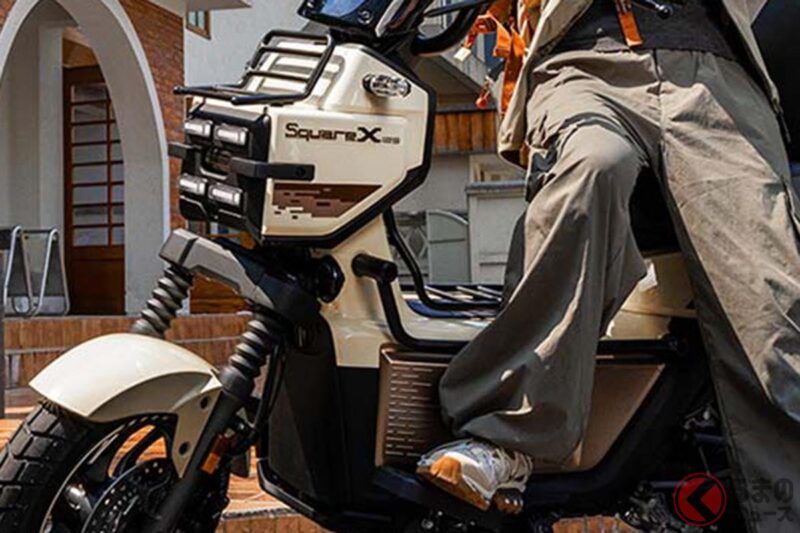 一輛新車售價約27萬日圓！本田新款方正造型的踏板車備受關注！這款名為「Square X125」的踏板車在中國發布後，收到了「希望它也能在日本上市」和「我喜歡它獨特的設計」等評論。