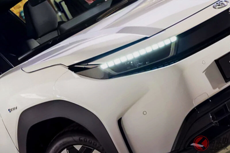 來看看豐田新款「緊湊型SUV」！這款車型比“Yaris Cross”略大，時隔11年“重磅回歸”，並配備了“超強四驅系統”！這款同樣擁有吸引人的座椅佈局的「都會巡洋艦」的歐版車型又是什麼呢？