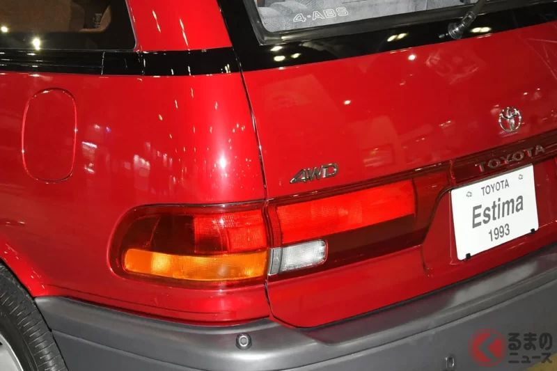 豐田這款「創新‘蛋型’迷你車」真的很厲害！ 幾乎像跑車的「MR佈局」×搭載超級增壓引擎，甚至有人呼籲要「復活」？ 一起回顧在JMS亮相的「第一代Estima」