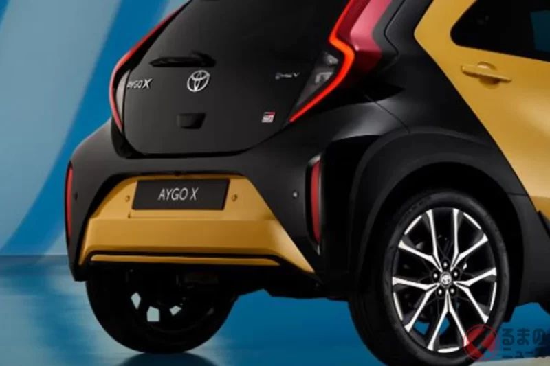 比「輕型車」稍長一點的Toyota「最小SUV」引發熱烈回響！ 網友表示「尺寸雖小但很有存在感」、「在日本一定有需求」……這款在義大利亮相的「Aygo X」究竟是什麼樣的車呢？￼￼￼