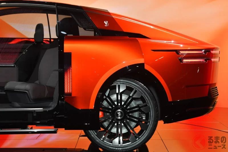 豐田「3人乘坐的Century」太厲害了！ 採用創新的滑動車門＋副駕駛座可完全躺平！ 超高級車的新形態「雙門轎跑」甚至讓人期待量產化！ 這究竟是一款怎樣的車呢？