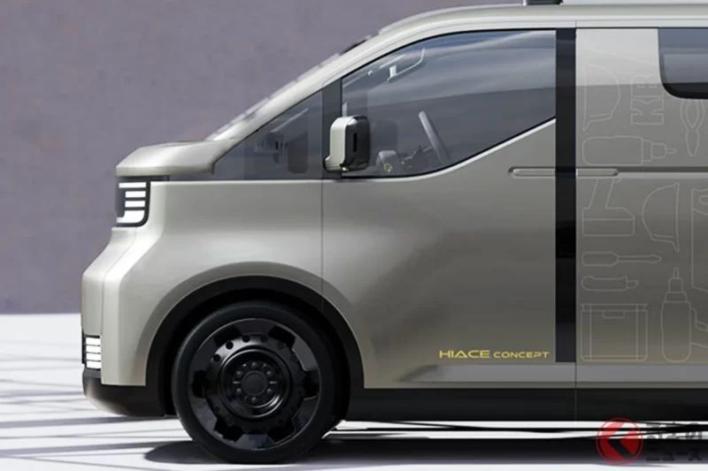 超猛的 Toyota「全新 Hiace」亮相引發熱議！ 同時存在 200 系、300 系車身尺碼，「好像也行？」的用戶出現了！？ 距離「全面大改款」終於開始倒數了嗎￼￼￼