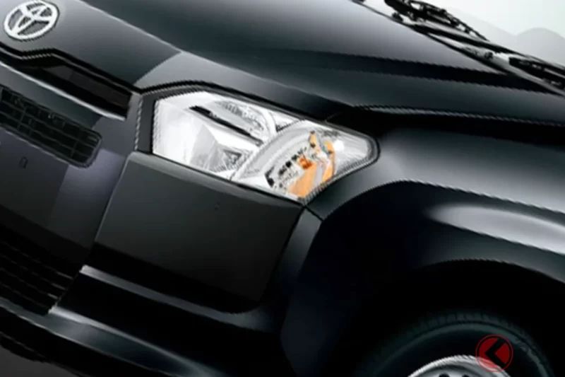 新車只要192萬日圓！ 豐田發表全新「5人座廂型車」！ 比最頂級車型便宜超過30萬日圓，全長4.2米的方正車身設計！ 內裝大翻新，加上進化的安全配備，這款「Probox」最平價車型有哪些魅力呢？￼￼￼