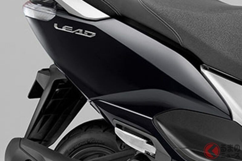 售價 35 萬日圓！每公升可跑 49.3 公里 Honda「全新」速克達登場引發熱烈迴響！ 「全罩安全帽能放兩頂！」「用過就回不去其他速克達」 擁有超大置物空間的 125c.c. 原付二種車款「Lead 125」將於 2026 年 1 月上市