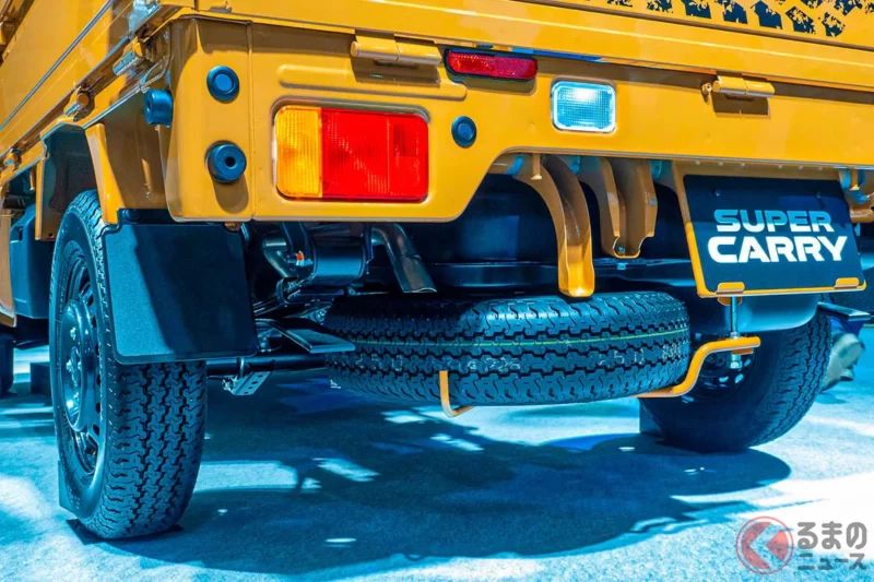 睽違12年大改款！鈴木全新「輕型貨卡」即將登場！內外裝設計全面更新，加強安全配備的新款「Carry」話題十足，被讚「好帥」「讓人安心」