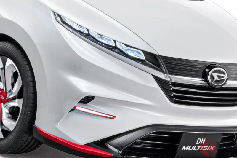 日本輕型車大廠大發（Daihatsu）推出的「6人乘坐」緊湊型迷你休旅車！ 採用轎跑造型車身與1.5升直列四缸引擎，並實現大開口設計的便利車型——「DN Multi Six」究竟是什麼樣的車呢？