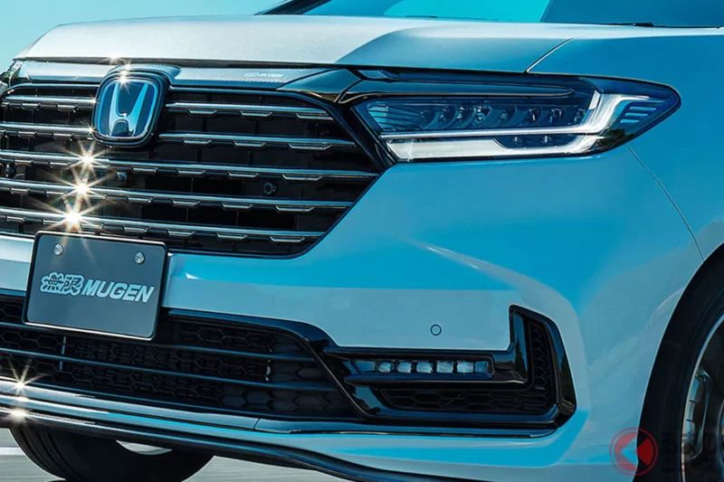 本田「全新三排座、七人乘最高級迷你休旅車」的客製化規格引發熱烈關注！ 採用霸氣空力套件與輕量化鋁圈！ 最新運動化「Odyssey」全套Mugen改裝版本亮相