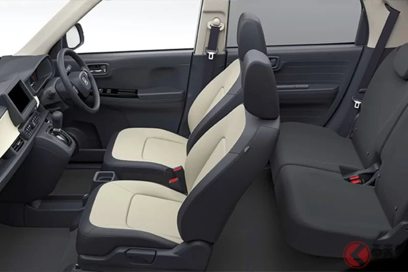 本田新款「輕型旅行車」一推出就收穫瞭如潮好評！有人說：“它是最省油、最經濟的車型”，還有人說：“我其實挺喜歡它的復古造型。”設計簡潔的入門級車型“N-ONE”比頂級車型便宜55萬日元，大家都翹首以盼！