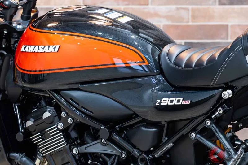 價格約183萬日圓！ 川崎「新款 Z900RS」正式發售！ 配備經典「火之玉色」與「巡航控制」成為標配，全新進化！ 預計2026年2月上市