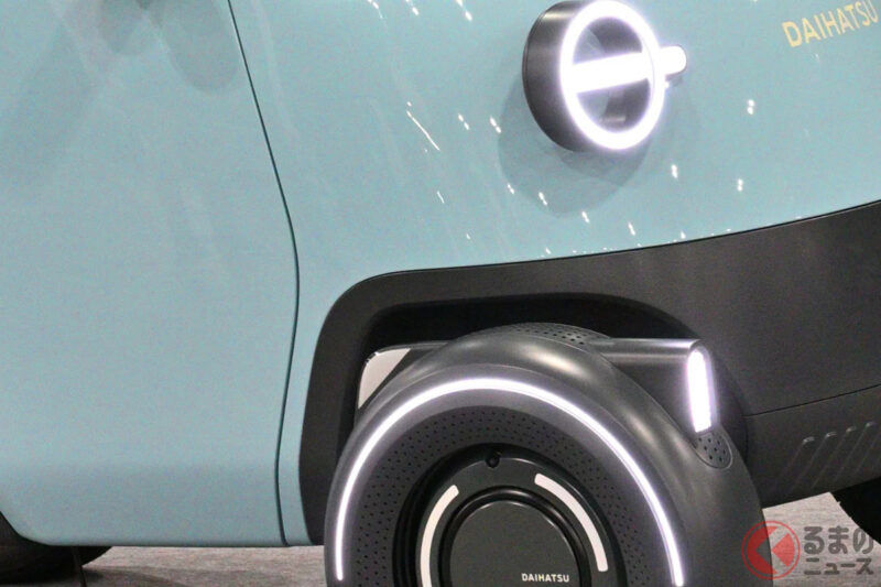 睽違28年復活！Daihatsu全新「小巧的輕型卡車」即將公開！比輕型車還小的車身，搭配「復古圓燈設計」與創新的「3人座配置」！充滿懷舊氣息的「Midget X」將於JMS札幌2026登場！