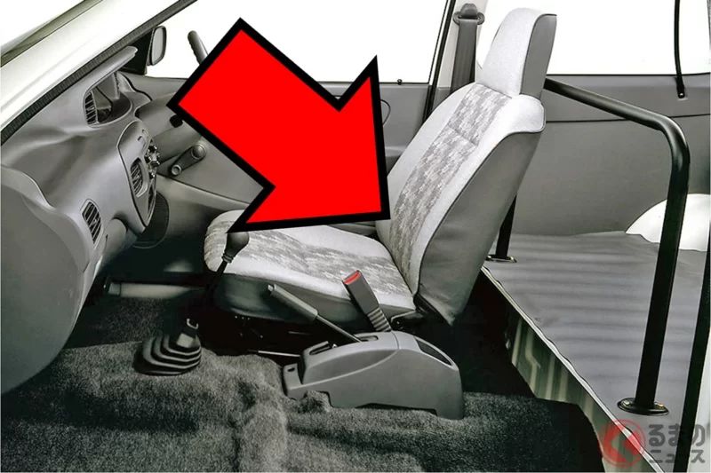 新車只要50萬日圓就能入手！三菱推出的「嶄新單人乘坐輕型商用車」超厲害！採用超簡化「沒有副駕駛座配置」，專注於商務用途！備受矚目的「極致單人專用」車型——Mini Cab 1 Seater