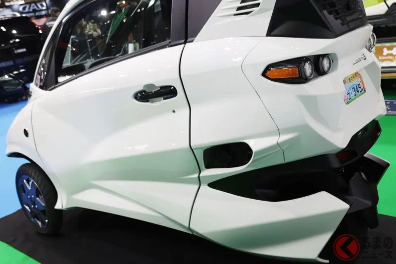 價格169萬日圓！ 免車檢的「單人座」迷你車市售版亮相！ 比輕型車還小的迷你車身卻配備冷氣！ 確定將在 AUTOBACS 開賣的「Lean 3」到底是什麼？