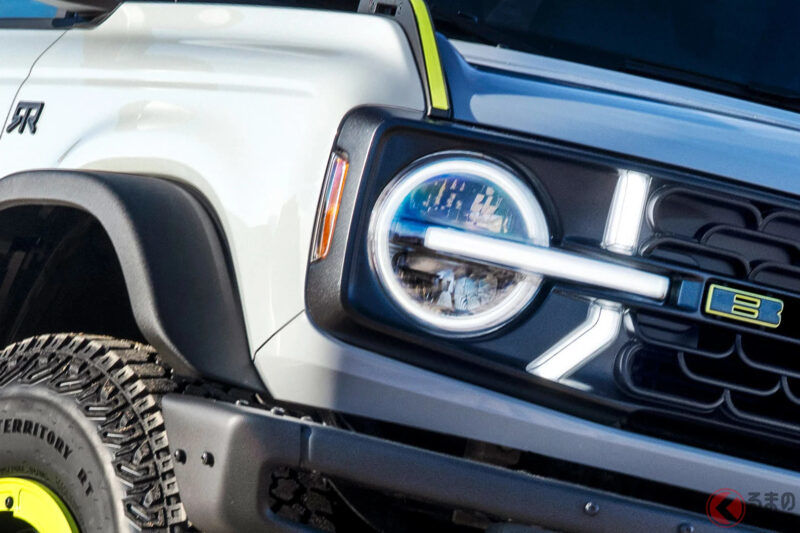 2.3升引擎輸出「300馬力」最新款「方正造型正統四驅」發表復古車頭×「專屬懸吊」強化操控「黃色飾件」專屬外觀也很吸睛Ford「Bronco RTR」於美國登場