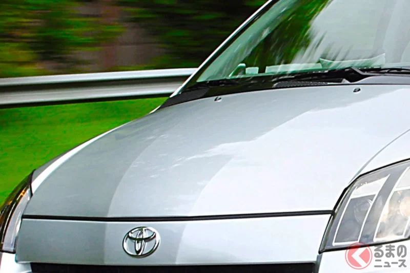 1 公升就能跑「47 公里」的 Toyota 車款！油耗表現甚至超越「Prius」的超省油「小型車」超吸睛！搭載可用「柴油」行駛的創新「雙缸引擎」！輕量化車身結合「獨家技術」的掀背車款「ES3」到底是什麼來頭？